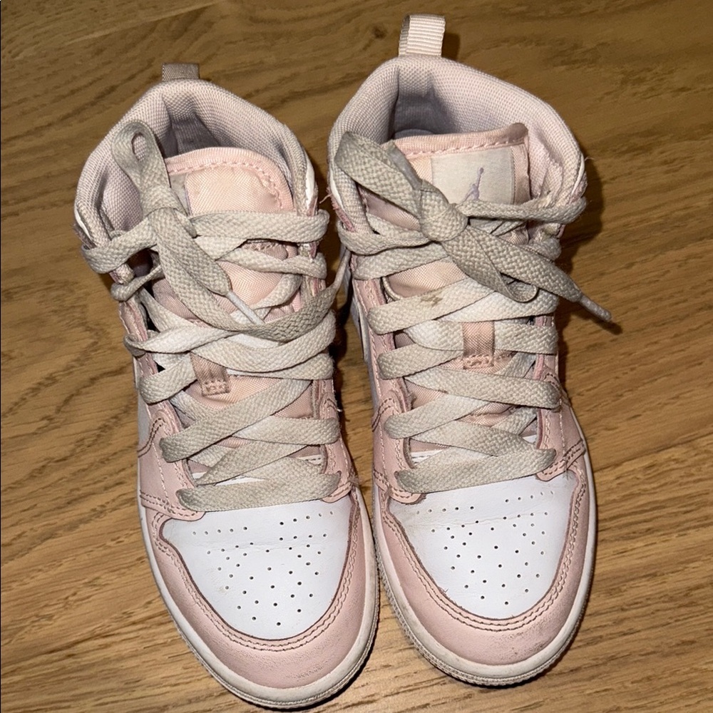 Nike Kids Sneakers - Pink and White